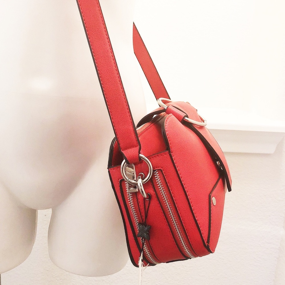 BCBGeneration Crossbody Bag Elle Shoulder Pomegranate Red NWT $148.00 - Picture 4 of 14